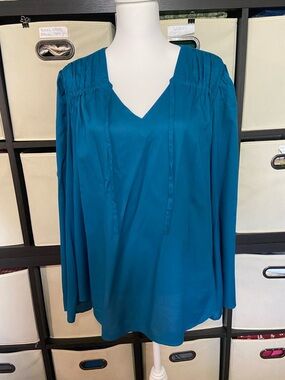 Jessica Simpson Teal V-Neck Long Sleeve Blouse